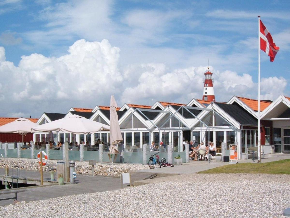 4 Person Holiday Home In Nibe Værelse billede