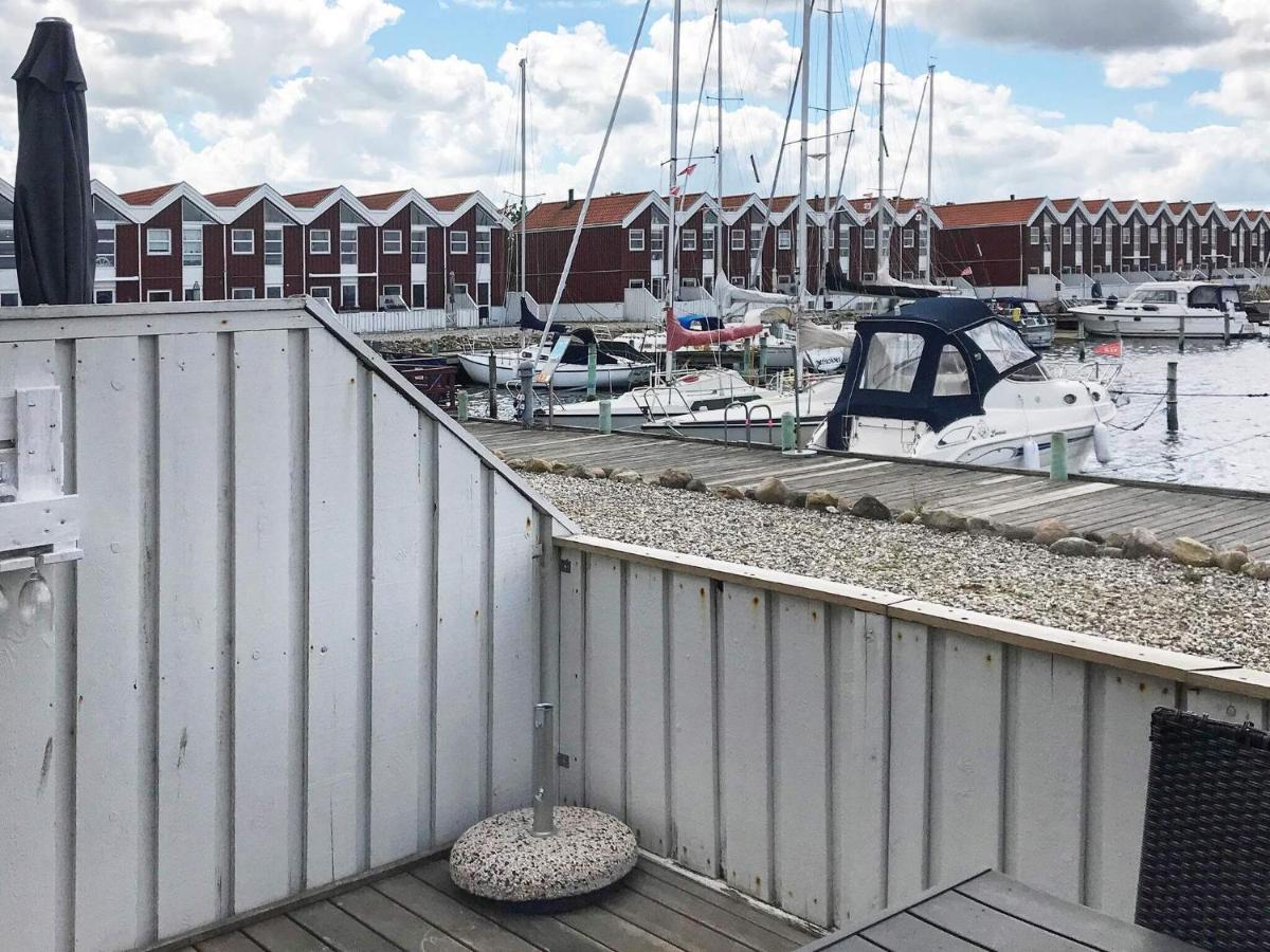 4 Person Holiday Home In Nibe Værelse billede